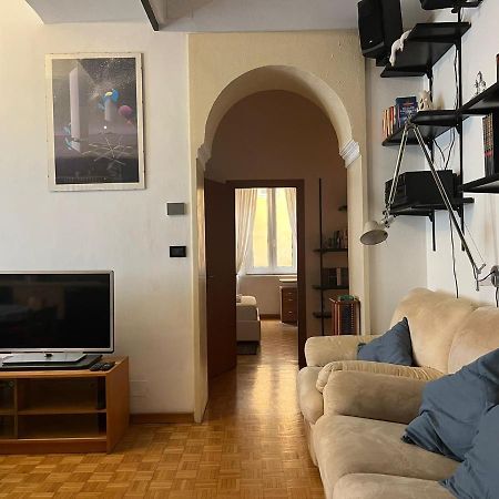 Red Sun Acquarium Apartment Bologna Bagian luar foto